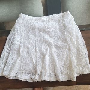 Hollister XS White Lace Floral Mini Skirt